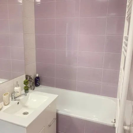 Jad Family & Calea Bucuresti * 布拉索夫