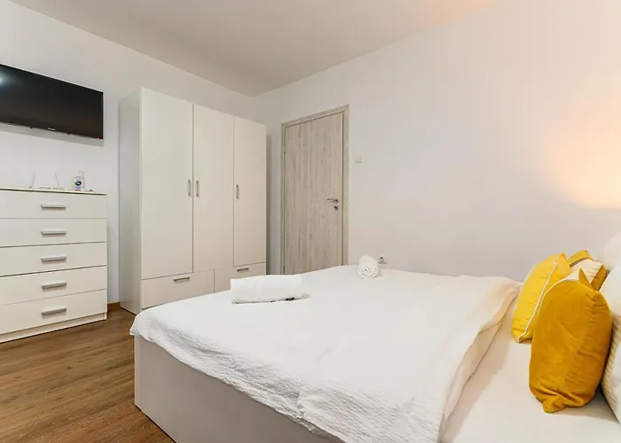 Jad Family & Calea Bucuresti Braşov