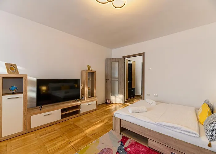 Jad Family & Calea Bucuresti