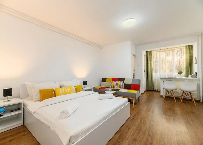 Jad Family & Calea Bucuresti Appartement *